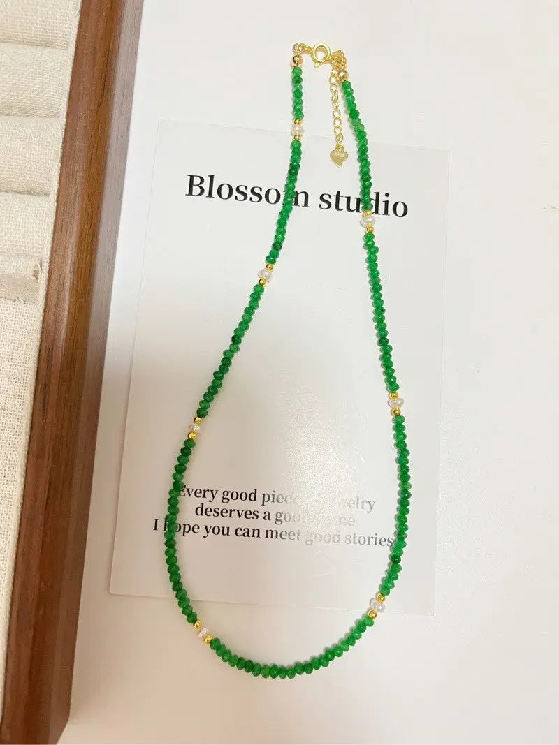 Blossom studio·S925Sterling Silver Emerald Natural Stone Pearl Stitching Necklace｜40+5 cm｜Fixed · Necklace40+5 https://www.xiaohongshu.com/goods-detail/657586ad9cf6bb00015c419e