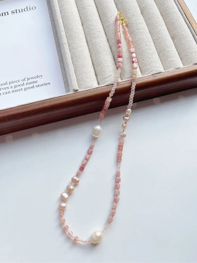 Blossom studio·S925Sterling Silver Pink Natural Stone Stitching Necklace｜43+5cm|Customized https://www.xiaohongshu.com/goods-detail/65992677ff7b510001a62c64