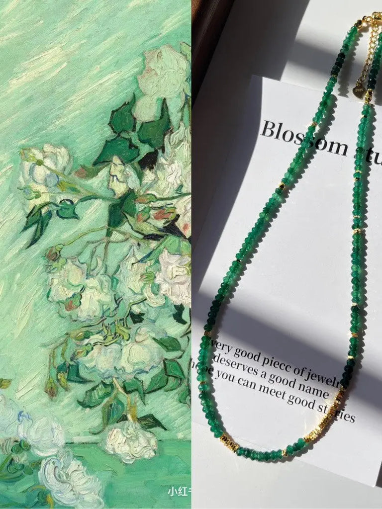 Blossom studio·S925Sterling Silver Emerald Green Natural Stone Small Pieces of Silver Stitching Necklace｜40+5｜Fixed · Length40+5 https://www.xiaohongshu.com/goods-detail/656062b0d03d240001fe29da