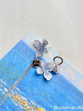 Load image into Gallery viewer, Blossom studio·925Sterling Silver Fairy Bow Blue Crystal Stone Earrings https://www.xiaohongshu.com/goods-detail/661b32d1907600000185716e