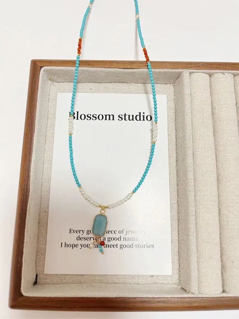 Blossom studio·Natural Turquoise Red Agate Pearl Stitching Necklace｜Customized｜50+5 https://www.xiaohongshu.com/goods-detail/657ec9ab65ea320001484bc1