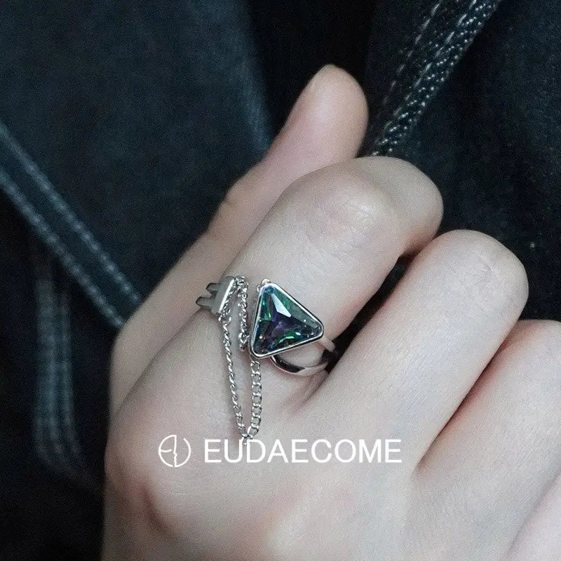 Black Zircon Chain Adjustable  Ring https://www.xiaohongshu.com/goods-detail/6571de979cf6bb00014d26ac