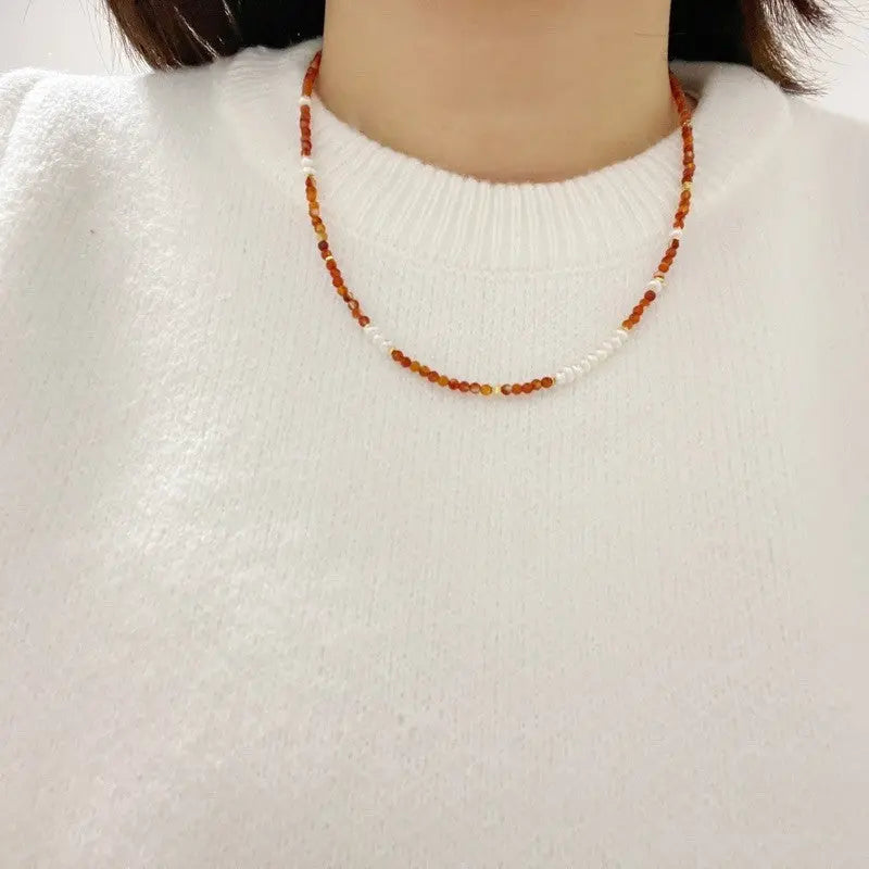 Blossom studio·S925Sterling Silver Red Agate Natural Stone Pearl Stitching Necklace｜40+5c m · Necklace40+5 https://www.xiaohongshu.com/goods-detail/6572d4c914f2c80001ded991