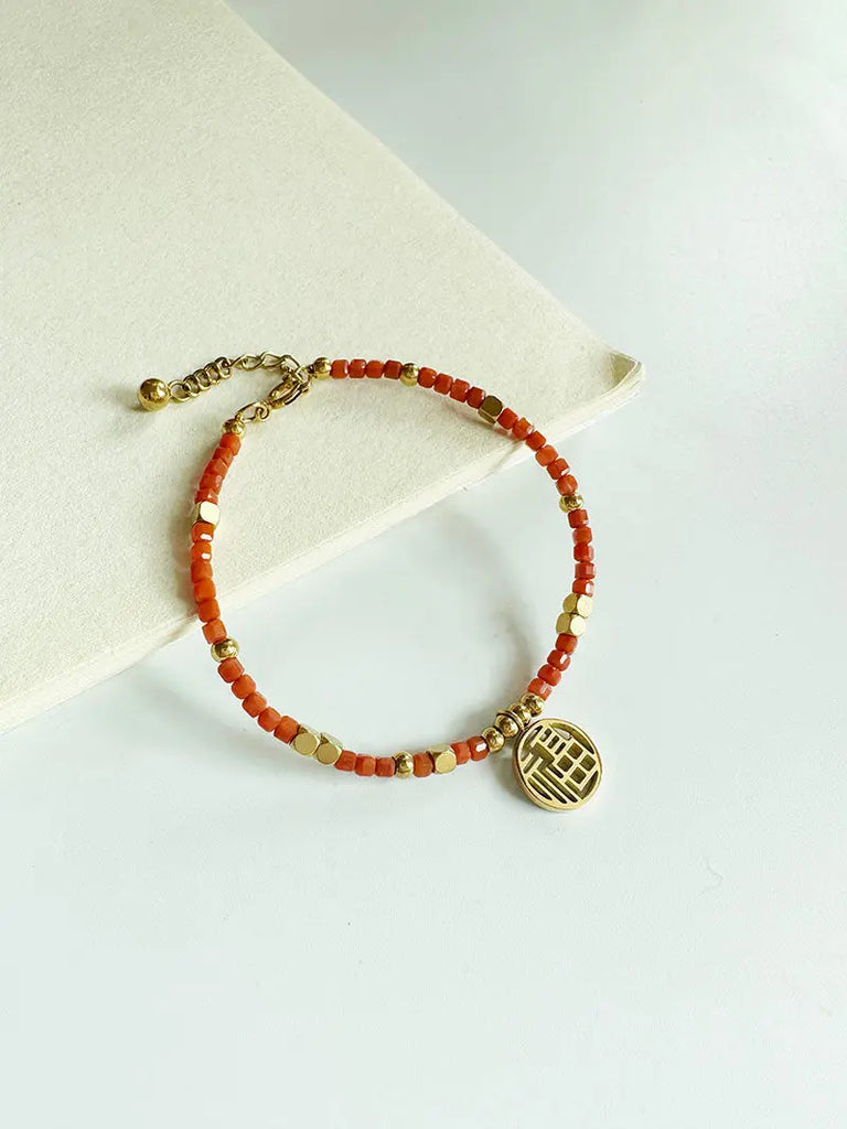 EUCOMETOME · 【Original】Get What You Want｜Natural South Red Agate Bracelet · “Le”， Enjoy Life 18+2.5cmExtension Chain（Suitable for Cleaning Hand Circumference16-17.5cm） https://www.xiaohongshu.com/goods-detail/6598d92418def20001c6d981