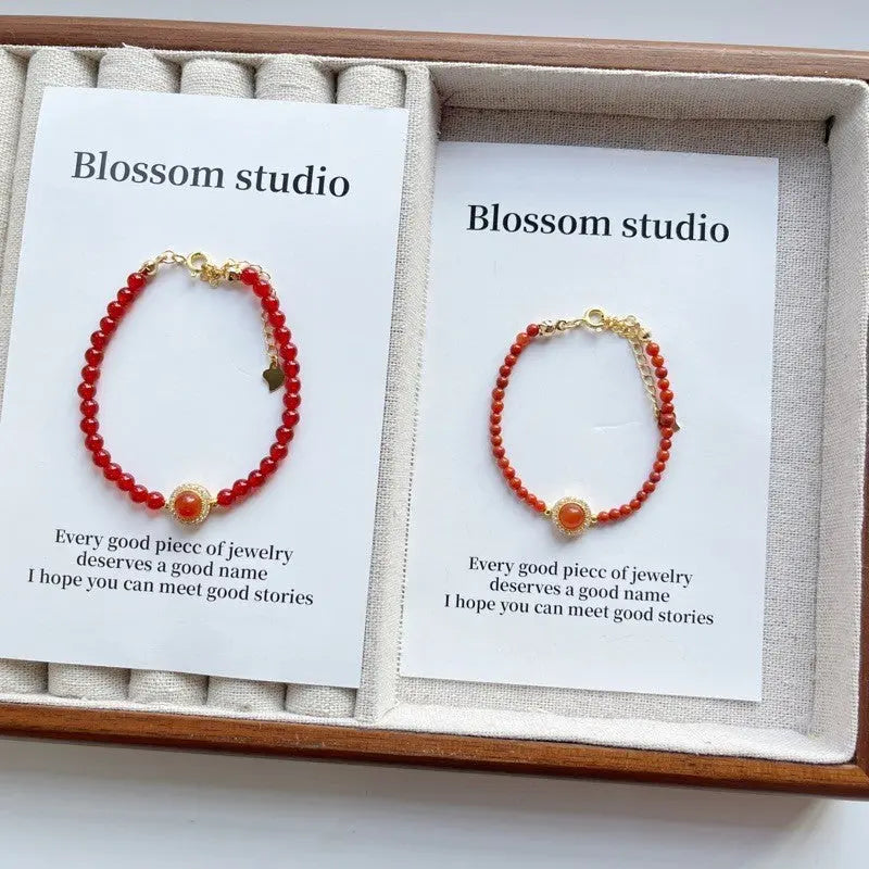 Blossom studio·Natural South Red Agate Bracelet｜Advanced Customization｜15+5c m · Red agate https://www.xiaohongshu.com/goods-detail/65857069a5ed860001587118