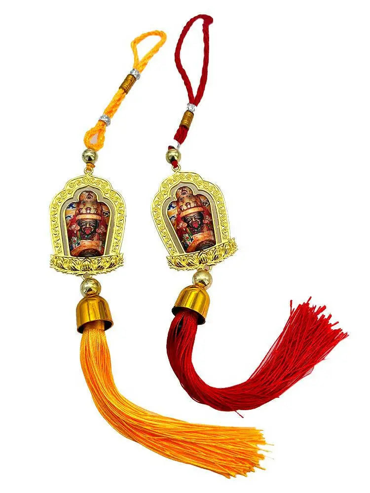 Ziram safe car hangingZiram safe car hangingThis side of Tibet is generally hung in the car.On the rear view mirror, they are red and yellow, with a total length of 35 cm
On the front is Buddha EnergyBuddha&Energy[Ram Purchasing] Tibet Lhasa Zakiram Car Hanging Tibetan God