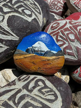 Load image into Gallery viewer, Tibetan hand-painted Kailash pebblesThe original stone hand-painted Kailash painted art ornaments
It was painted by Tibetan folk painters using pebbles as a material
The painted Kailash paintings are pBuddha EnergyBuddha&amp;EnergyTibet Original Stone Hand-painted Gangrinbozi Pebbles Art Decoration Pattern 18