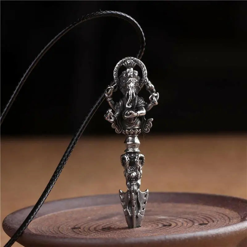 Vary Claw Pestle NecklaceRetro titanium steel elephant trunk God of wealth King Kong prong magic pestle personalized creative necklace pendant men and women do not fade not allergic
Buddha EnergyBuddha&Energywealth King Kong prong magic pestle personalized creative necklace pendant men