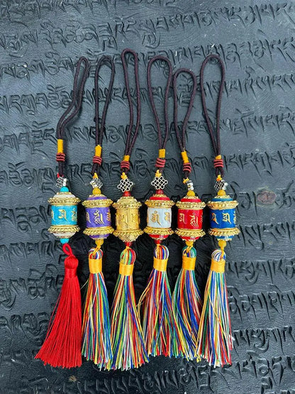 Tibetan six-character car hangingTibetan six-character car hanging purple
This car trailer was requisitioned at the Lhasa Recruiting Office
We invite some back every month
It is also very common in Buddha EnergyBuddha&Energyfolk auspicious ornaments car hanging purple large