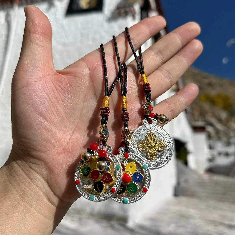 Tibetan six-character mantra key buckleTibetan six-character mantra key buckle
Tibetan Characteristic Folk Body Protection Hanging Ornaments Colorful Six-character Manure Hanging Ornaments for the Year ofBuddha EnergyBuddha&EnergyTibetan Characteristic Folk Body Protection Hanging Ornaments Colorful